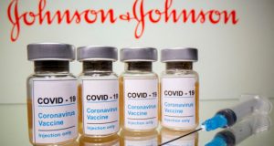 Νέα παρενέργεια «έβγαλε» το εμβόλιο Johnson & Johnson