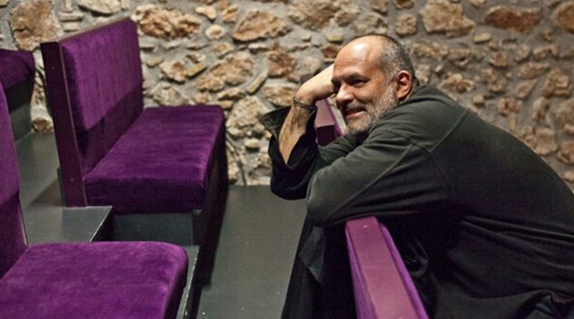 Ν. Καραγέωργος στο AgrinioTimes.gr: «Η ενασχόληση με το Θέατρο ένα βαθιά υπαρξιακό γεγονός»