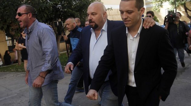 Αποφυλακίστηκε ο Χρυσαυγίτης Νίκος Μίχος παρά την αντίθετη Εισαγγελική πρόταση
