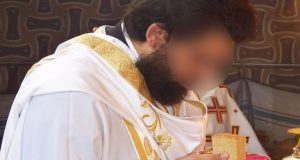 Νέα αποκάλυψη: Ο 37χρονος Ιερέας υποδεχόταν ιερόδουλες σε διαμέρισμα και…