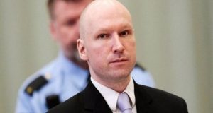 Νορβηγία: Ξεκινά η δίκη για την αποφυλάκιση του Μπρέιβικ 10…