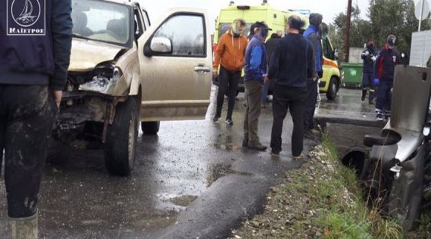 Σφοδρή σύγκρουση οχημάτων με τραυματισμό στο Ανοιξιάτικο Αμφιλοχίας (Video)
