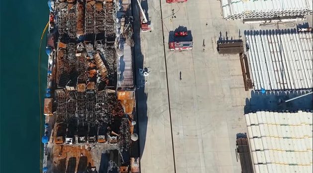 Αστακός: Καμμένα φορτηγά στο κατάστρωμα του «Euroferry Olympia» (Drone Video)