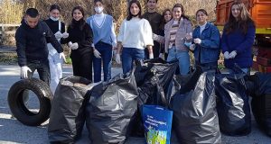 Δράση καθαρισμού από το ΓΕ.Λ. Παναιτωλίου στα Αμπάρια (Photos)