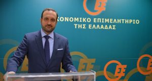 Κ. Κόλλιας: Τα τρία σημαντικά οφέλη από τη μείωση του…