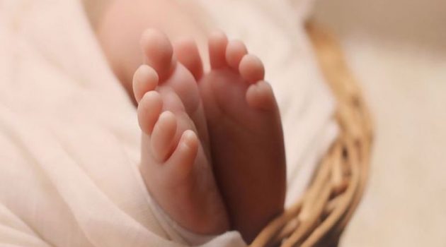 Τραγωδία στην Εύβοια: Μωρό 12 μηνών βρέθηκε νεκρό από ηλεκτροπληξία