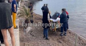 Παραλία Ραχών: Έπεσε στη θάλασσα με αυτοκίνητο και τον έσωσαν…