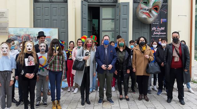 Άνοιξε η αυλαία της Εικαστικής Έκθεσης «Το ταξίδι της Μάσκας» στο Μεσολόγγι (Photos)