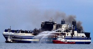 Αστακός – «Euroferry Olympia»: Ολοκληρώθηκε η απομάκρυνση καμένων οχημάτων από…