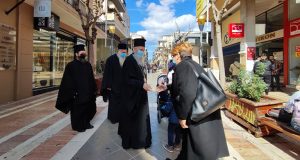 Μητροπολίτης Ιερόθεος: Αναμνήσεις από το παλαιό Αγρίνιο στους δρόμους της…