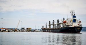 Πόλεμος στην Ουκρανία: Πέντε πλοία γεμάτα σιτάρι «εξαφανίστηκαν» από λιμάνι…