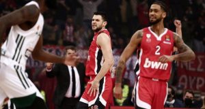 Euroleague Basketball: Ο Ολυμπιακός έκανε τον Παναθηναϊκό να βλέπει «αστεράκια»