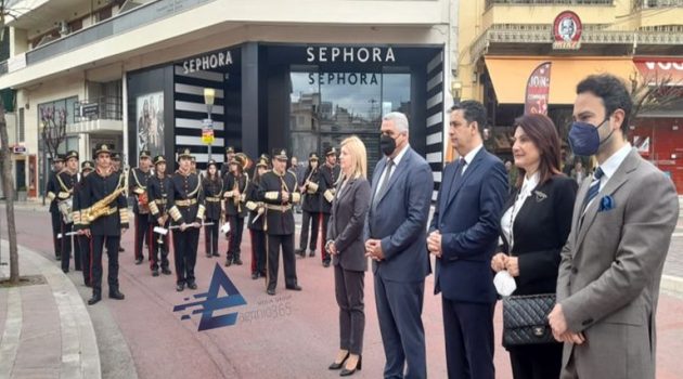 Δήμος Αγρινίου: Επιμνημόσυνη δέηση για τα θύματα του βομβαρδισμού (Videos – Photos)