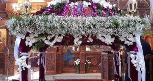 Ιερός Ναός Αγίου Κωνσταντίνου Αγρινίου: Ο Στολισμός του Επιταφίου (Photos)