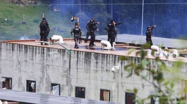 Νέο ξέσπασμα βίας σε φυλακή του Ισημερινού – 15 τραυματίες από τις αιματηρές ταραχές