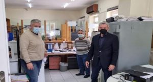 Επίσκεψη του Κωνσταντίνου Καραγκούνη στην Οικονομική Υπηρεσία του Δήμου Ναυπακτίας