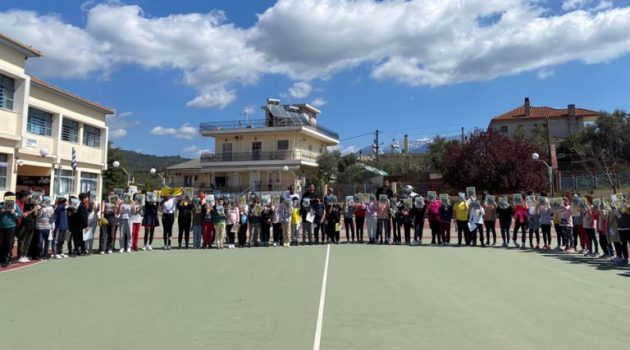 Ποδοσφαιριστές του Παναιτωλικού στο 16ο Δημοτικό Σχολείο Αγρινίου (Video – Photos)