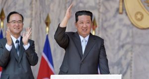 Κιμ Γιονγκ Ουν: «Θα ενισχύσουμε το πυρηνικό οπλοστάσιο της Βόρειας…
