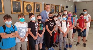 Τον Δήμαρχο Αγρινίου επισκέφτηκαν μαθητές του 1ου Δημοτικού Σχολείου Νεάπολης…