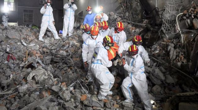 Κίνα: Στους 53 οι νεκροί από την κατάρρευση 8όροφου κτιρίου