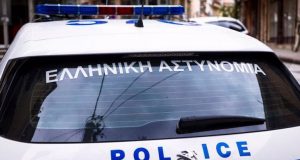 Κρήτη: Παραδόθηκε στις αρχές ο δράστης της επίθεσης σε πάρκινγκ…