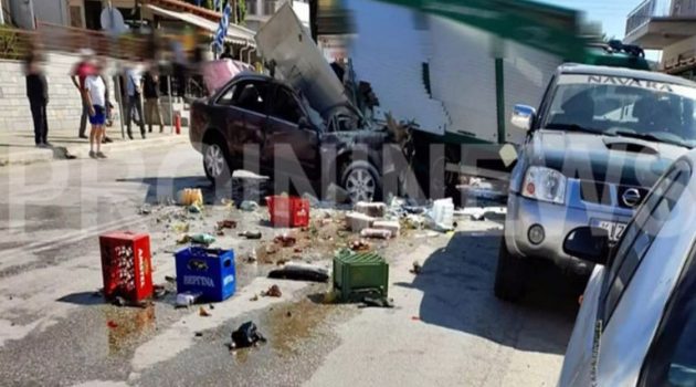 Τραγωδία στην Καβάλα: Αυτοκίνητο έπεσε σε πεζό και οχήματα – Τρεις νεκροί