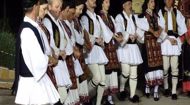 Αγρίνιο – «Τα Μανουσάκια 2017»: Απόψε η Τελετή Λήξης με Παραδοσιακούς Χορούς και Τραγούδια