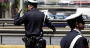 Αγρίνιο: Συλλήψεις 17χρονου και 20χρονου για οδήγηση χωρίς διπλώματα