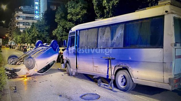 Θεσσαλονίκη: Έκλεψε λεωφορείο προκάλεσε σοβαρό τροχαίο και έγινε «καπνός» (Video)