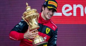Formula 1: Θριαμβευτής Σάινθ στο «θρίλερ» του Σίλβερστοουν και πρώτη…