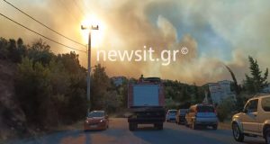 Φωτιά στην Πεντέλη: Εκκενώθηκε το Εθνικό Αστεροσκοπείο Αθηνών (Photos)