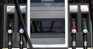 Επίδομα βενζίνης: Πότε θα πληρωθεί το Fuel Pass 2