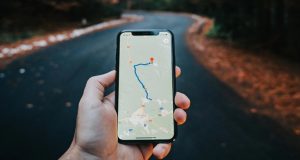 Google Maps: Η νέα ρύθμιση που ενημερώνει φίλους και οικογένεια…