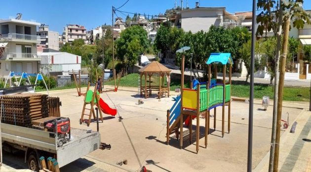Τοποθέτηση Παιδικής Χαράς στην Πλατεία στις Εργατικές Κατοικίες στην περιοχή Εργάνης (Photos)