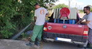 Καλύβια Αγρινίου: Ψεκασμοί για τα κουνούπια από συνεργείο της Περιφέρειας…