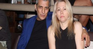 Θέμης Αδαμαντίδης: «Με χτύπαγε, έφευγε από το σπίτι και τα…