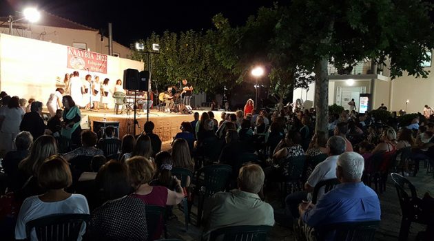 Η μουσική Συνάντηση των Χορωδιών στα Καλύβια (Photos)