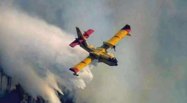 Η Ελλάδα στέλνει 2 Canadair στην Πορτογαλία για βοήθεια ενάντια στις μεγάλες φωτιές