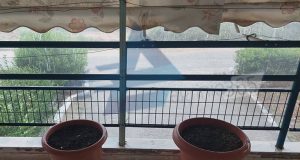 Αγρίνιο: Σφοδρή χαλαζόπτωση, δυνατός αέρας και πολύ νερό (Videos –…