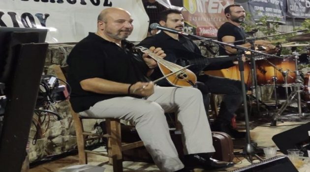 Το καλωσόρισμα του Νίκου Ζωϊδάκη στους Ναυπάκτιους σε γλέντι στην Κρήτη (Video)