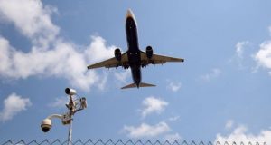 Θεσσαλονίκη: Αναγκαστική προσγείωση για αεροπλάνο για να συλληφθεί επιβάτης