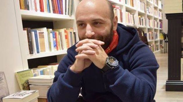 Αγρίνιο: Παρουσίαση του νέου βιβλίου του Αχιλλέα Κατσαρού «Ζαριά στο Πιθάρι»