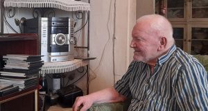 Αγρίνιο: Μάθημα ζωής από τον 93χρονο Μπάρμπα-Κρέλια (Video – Photos)