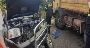 Αγρίνιο: Απεγκλωβισμός γυναίκας μετά από σύγκρουση αγροτικού με φορτηγό (Photos)