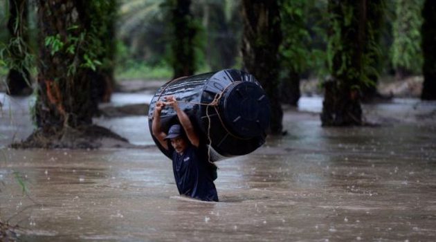 Κεντρική Αμερική: Τουλάχιστον 28 νεκροί από το πέρασμα του κυκλώνα «Τζούλια»
