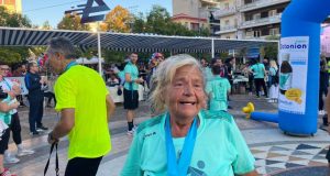 Αγρίνιο: Εντυπωσιακή συμμετοχή 90χρονης στον Λαϊκό Αγώνα Δρόμου (Photos)