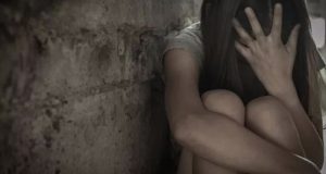 Εφιάλτης για 14χρονη που δέχτηκε σεξουαλική επίθεση μέσα σε τρόλεϊ