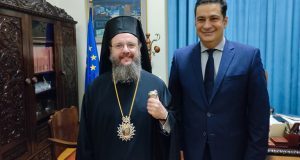 Τον Δήμαρχο Αγρίνιο Γ. Παπαναστασίου επισκέφθηκε ο Μητροπολίτης Δαμασκηνός (Photos)