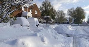 Ιστορική χιονοθύελλα στη Νέα Υόρκη: Στα δύο μέτρα το χιόνι…