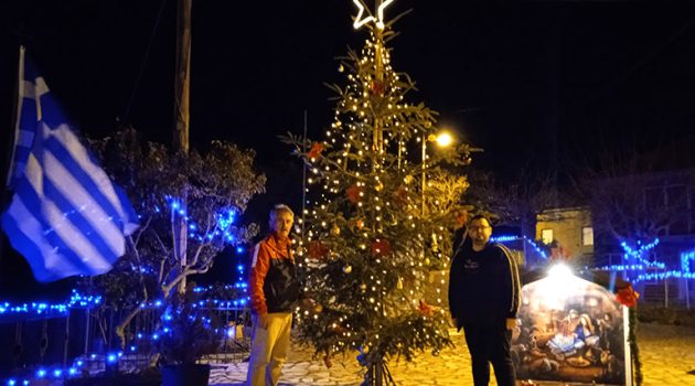 Άναψε το Χριστουγεννιάτικο δέντρο στη Σαργιάδα Αγρινίου (Photos)